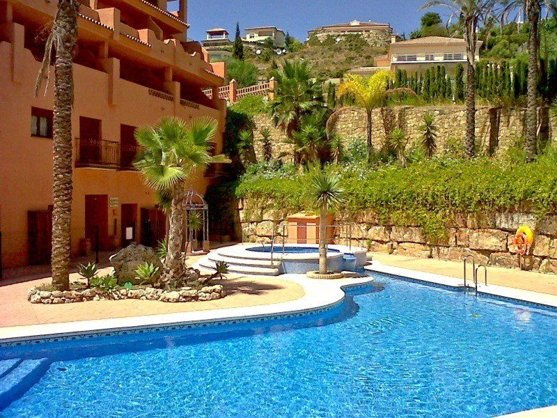 Royal Suites Marbella Benahavís Exteriör bild